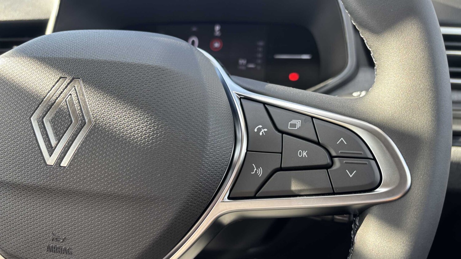 Used Renault Clio 2025 for sale - 77856578: Photo 25