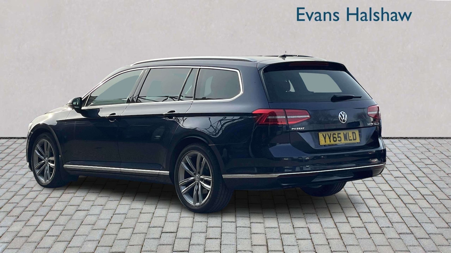 Used Volkswagen Passat 2015 for sale - 77972620: Photo 3