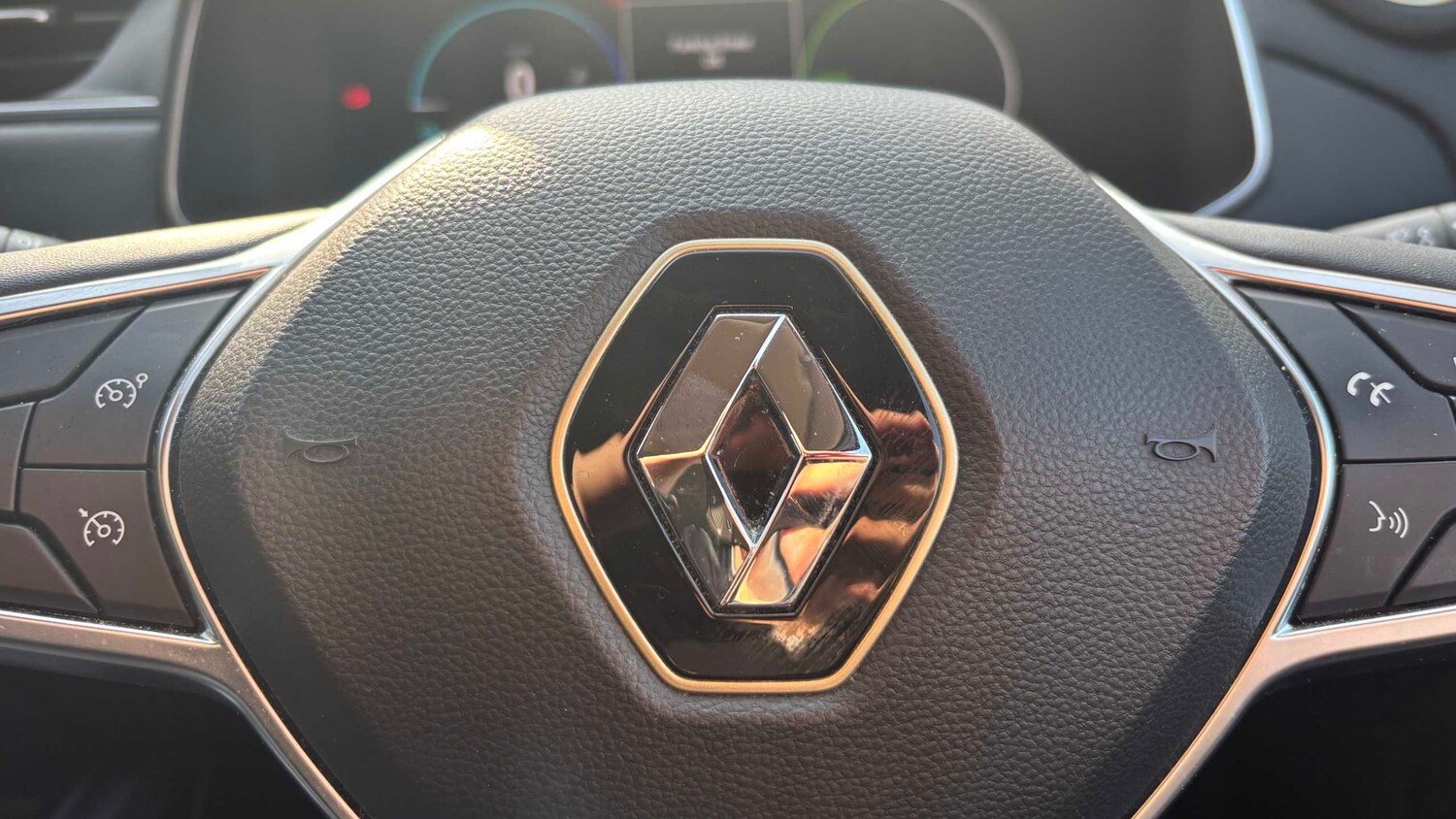 Used Renault Zoe 2022 for sale - 77858381: Photo 15