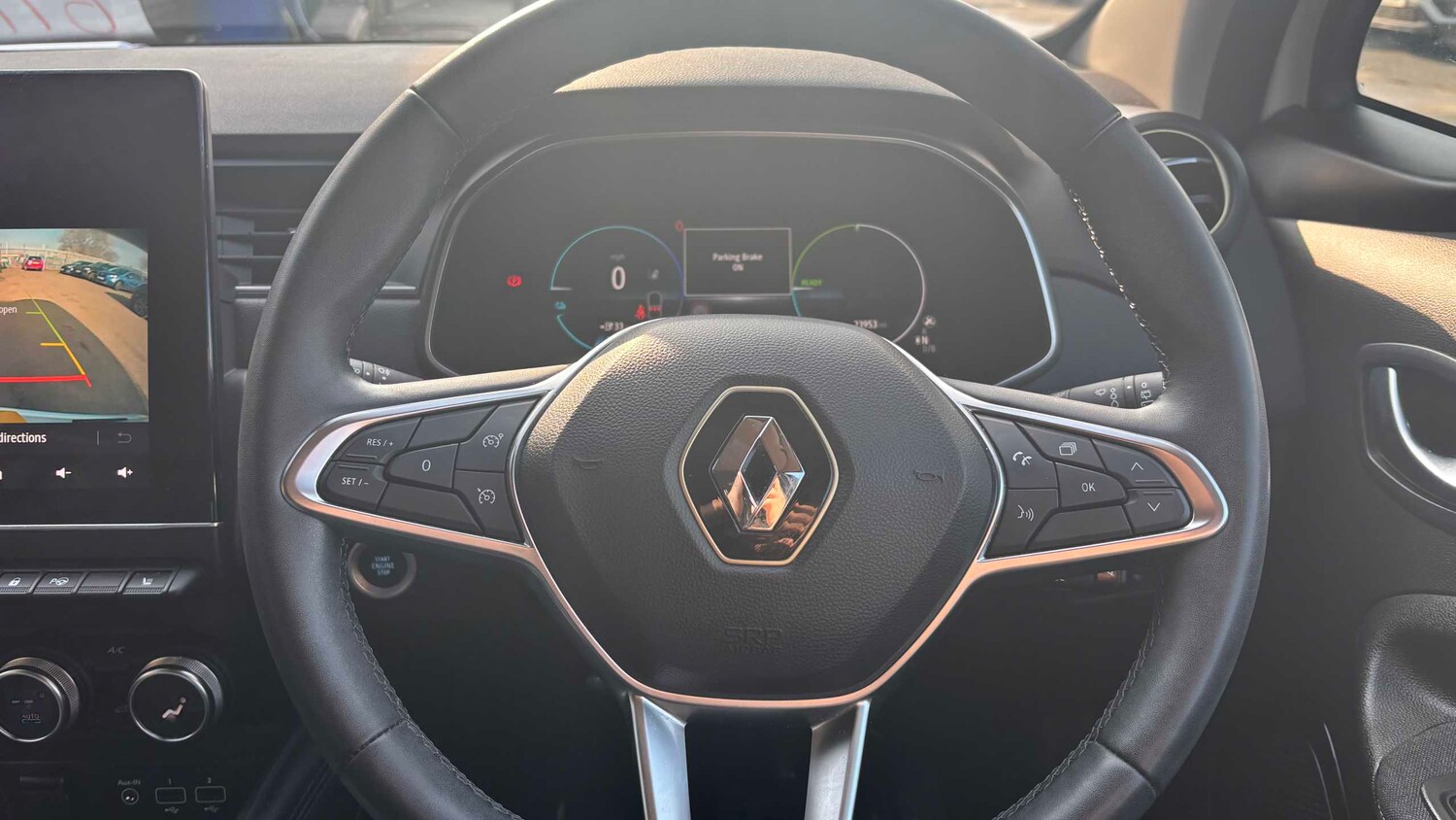 Used Renault Zoe 2022 for sale - 77858381: Photo 17