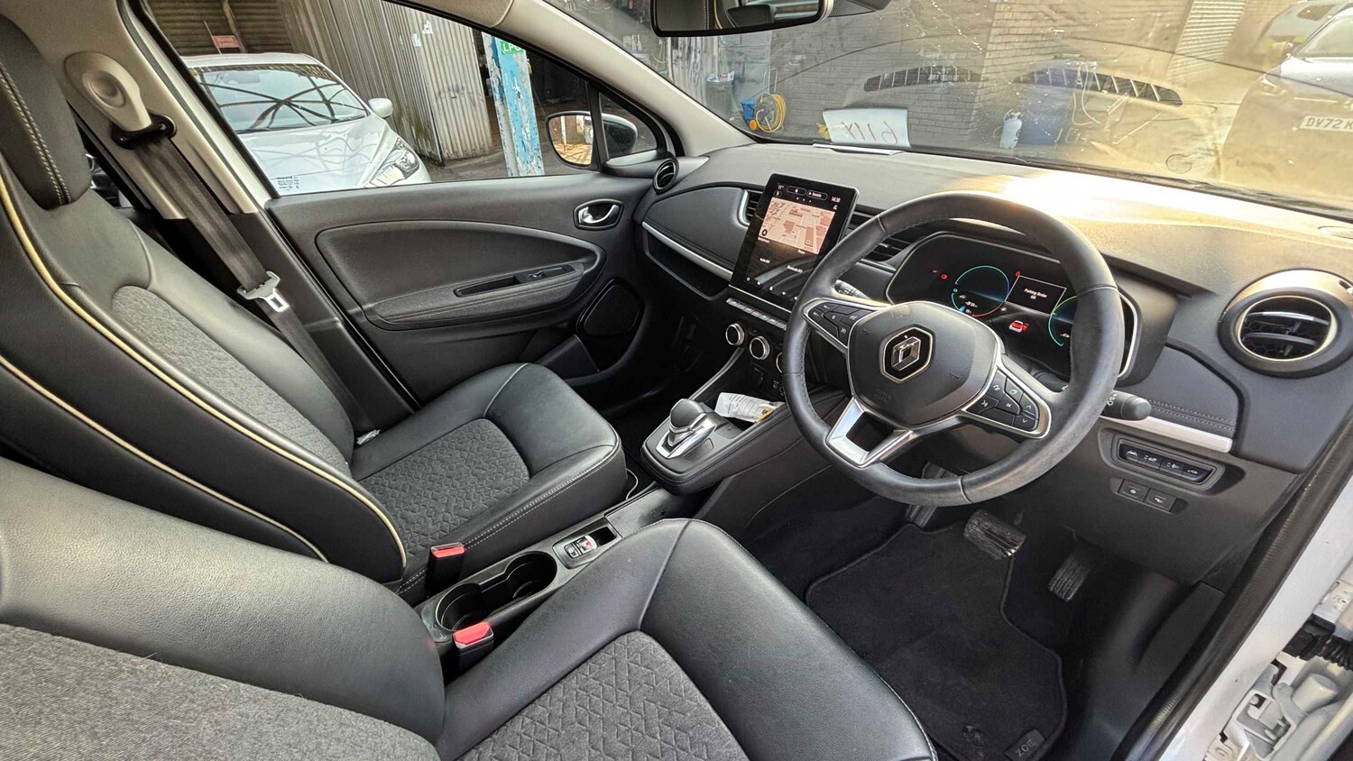 Used Renault Zoe 2022 for sale - 77858381: Photo 9