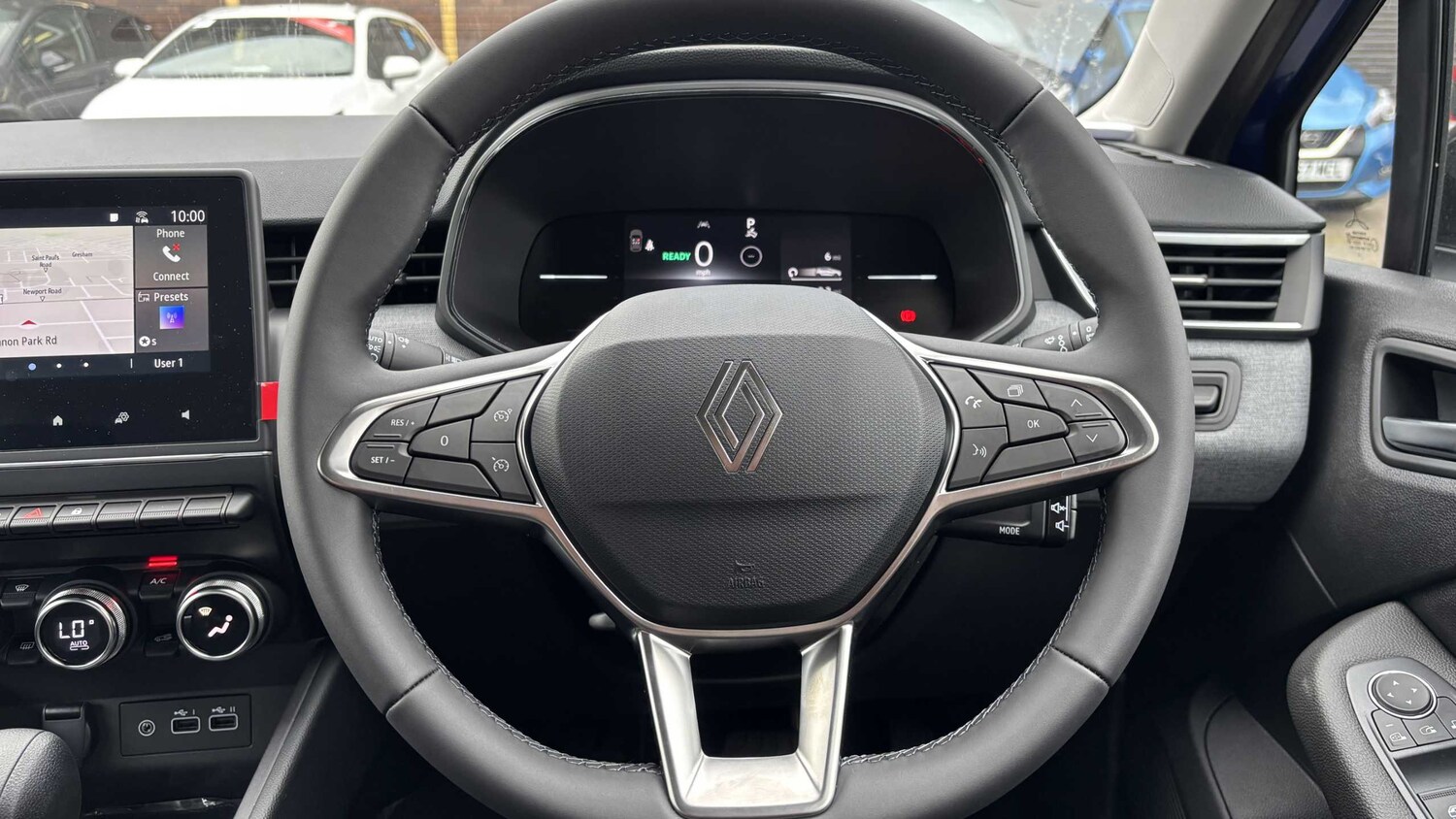 Used Renault Clio 2025 for sale - 77857988: Photo 21