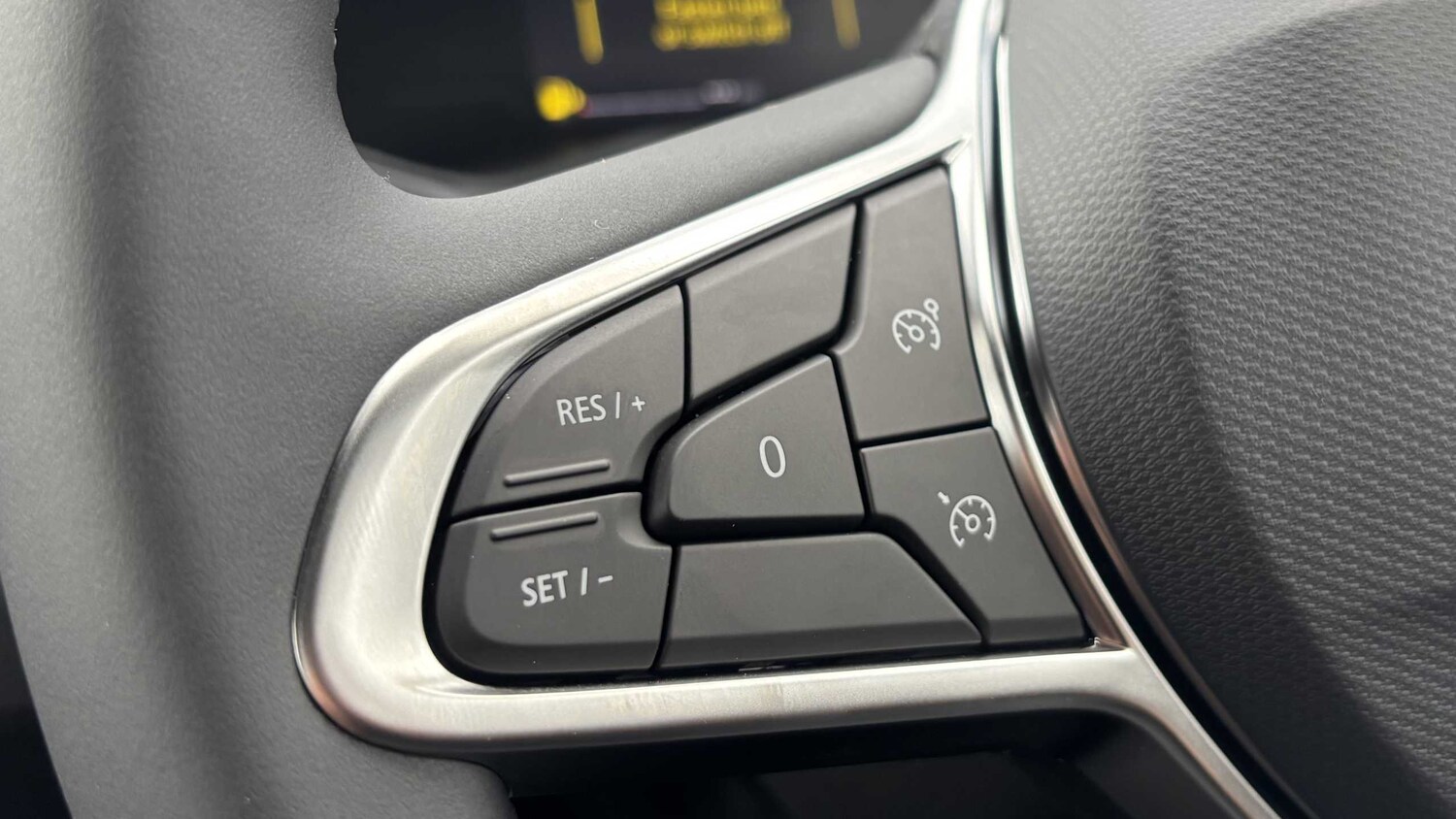 Used Renault Clio 2025 for sale - 77857988: Photo 23