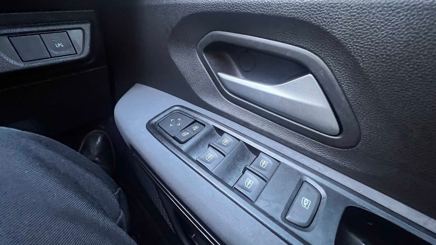 Used Dacia Sandero Stepway for sale - 77857869: Photo 12