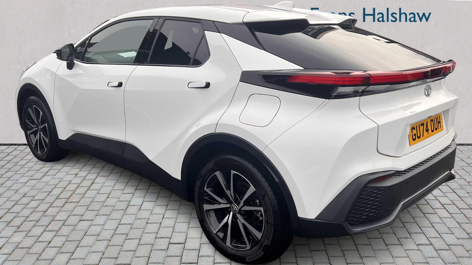 Used Toyota C-HR 2024 for sale - 77859542: Photo 5