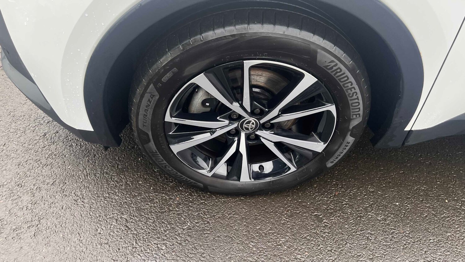 Used Toyota C-HR 2024 for sale - 77859542: Photo 9