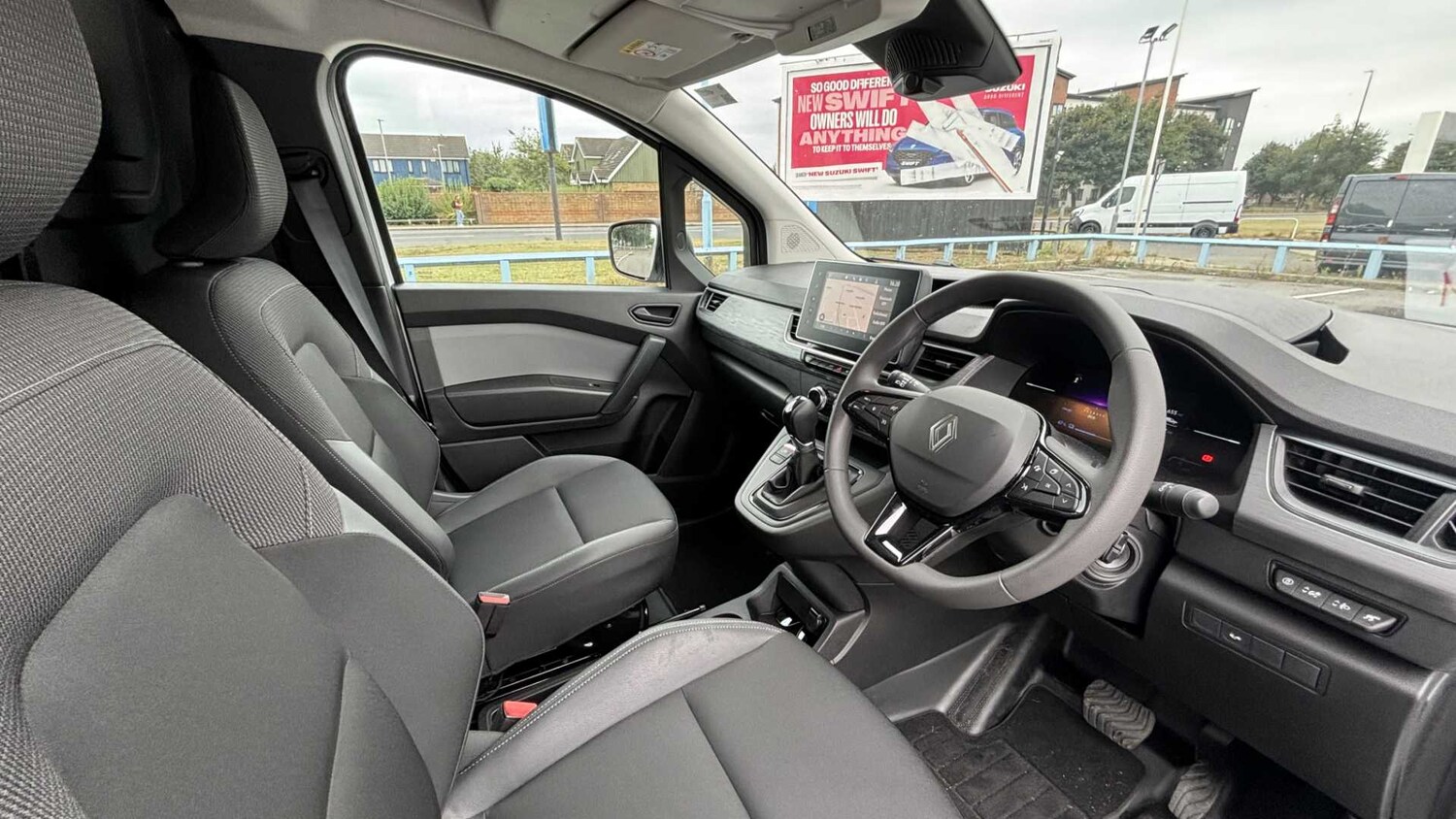 Used Renault Kangoo 2024 for sale - 77862047: Photo 15