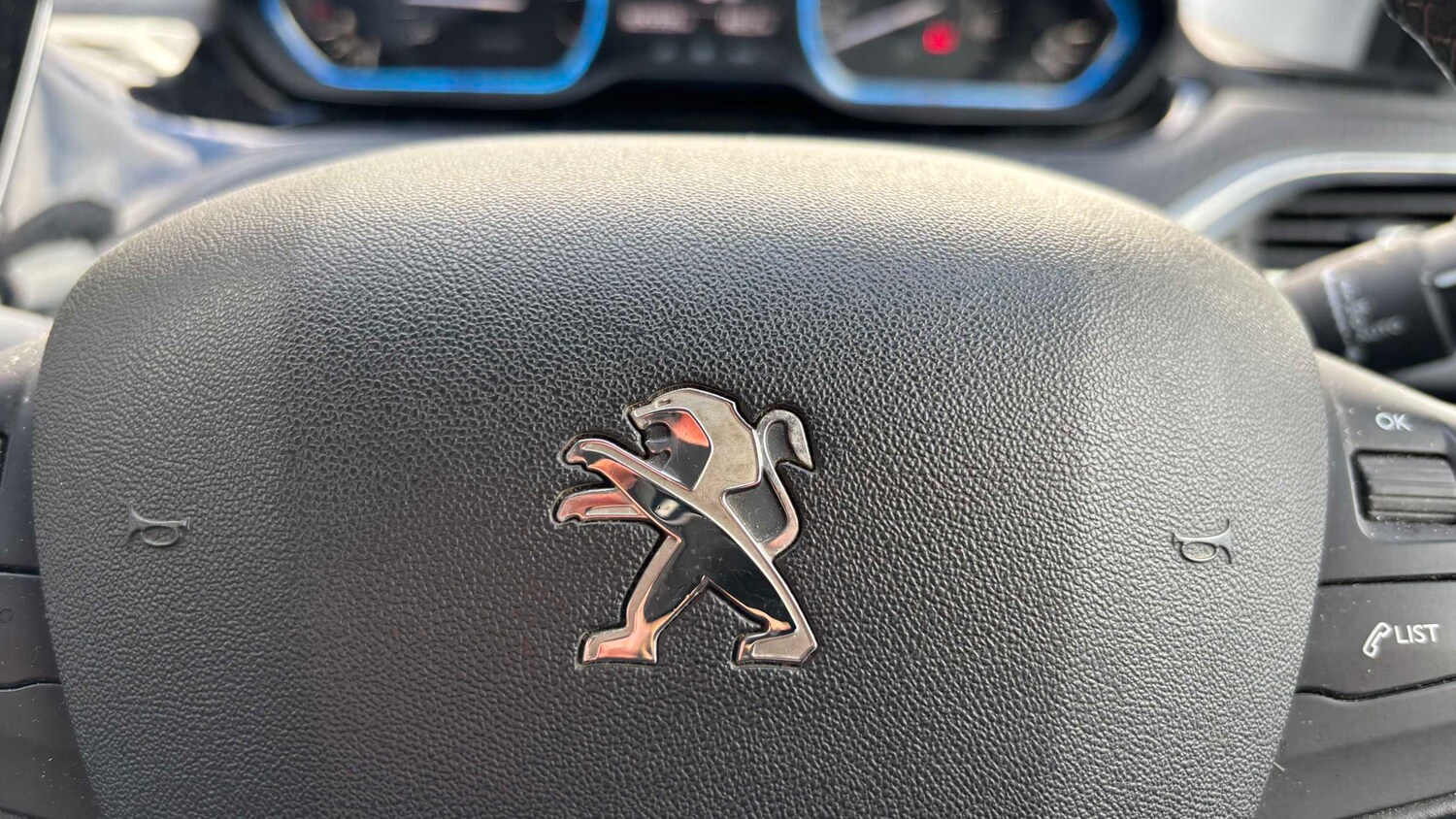 Used Peugeot 2008 for sale - 77857730: Photo 13