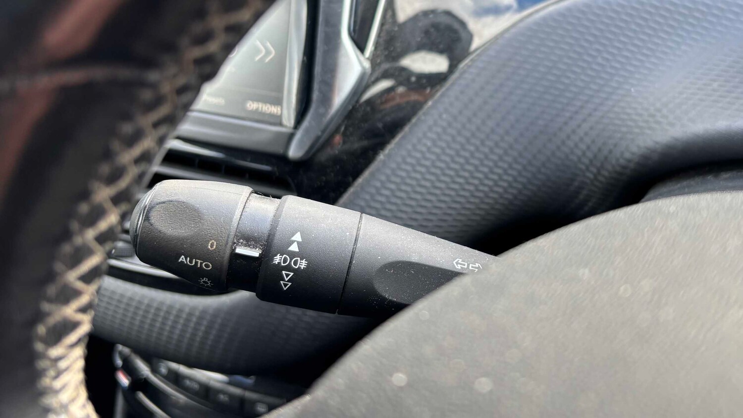 Used Peugeot 2008 for sale - 77857730: Photo 16