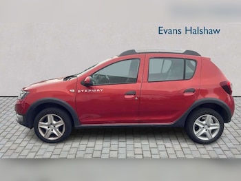 Used Dacia Sandero Stepway 2014 for sale - 78869354: Photo