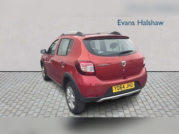 Used Dacia Sandero Stepway 2014 for sale - 78869354: Photo