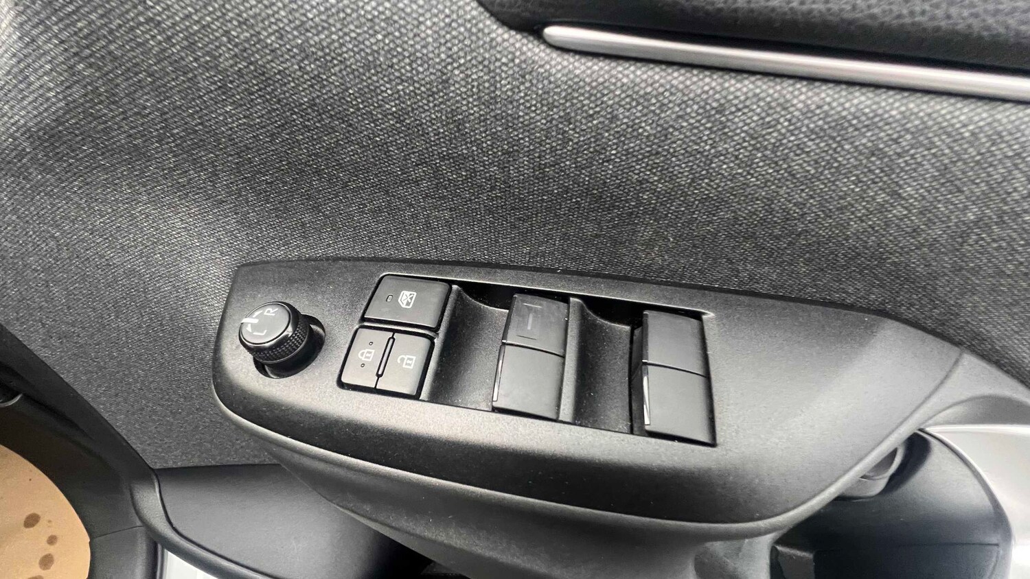 Used Toyota Yaris Cross for sale - 77862403: Photo 11