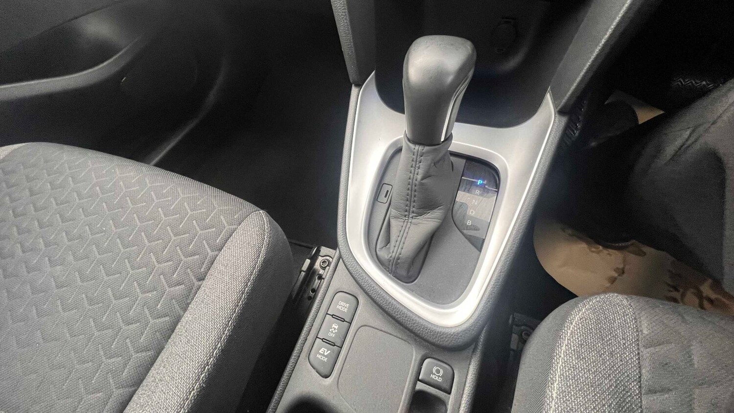 Used Toyota Yaris Cross for sale - 77862403: Photo 20