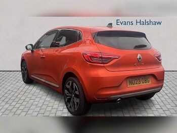 Used Renault Clio 2023 for sale - 77858367: Photo