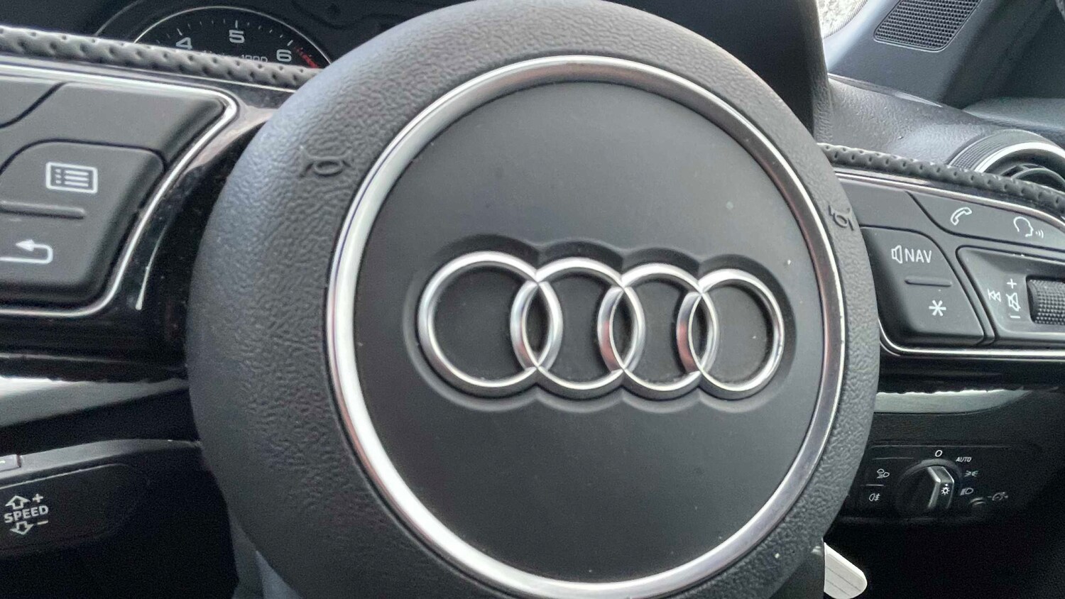 Used Audi Q2 for sale - 77861487: Photo 27