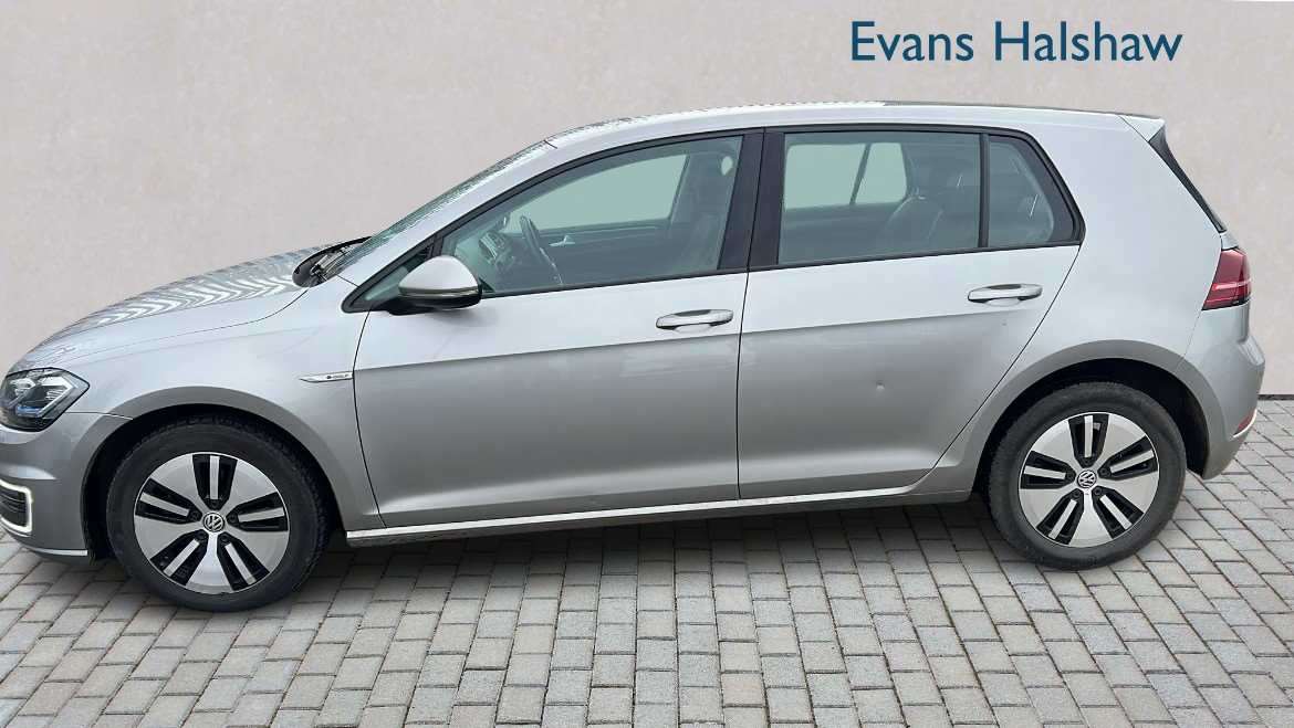 Used Volkswagen Golf 2020 for sale - 77913732: Photo 4