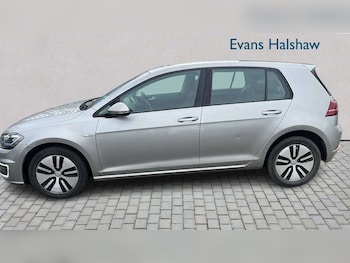 Used Volkswagen Golf 2020 for sale - 77913732: Photo