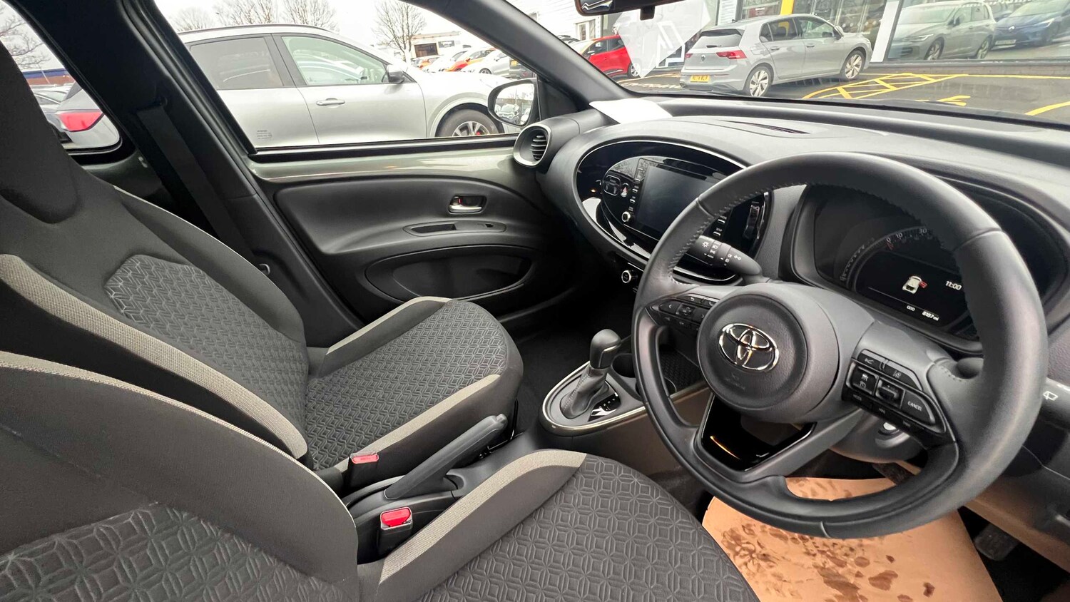 Used Toyota Aygo X for sale - 77861541: Photo 11