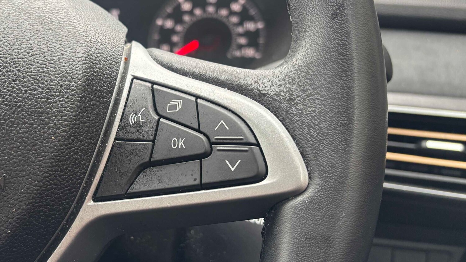 Used Dacia Sandero Stepway for sale - 77857408: Photo 14