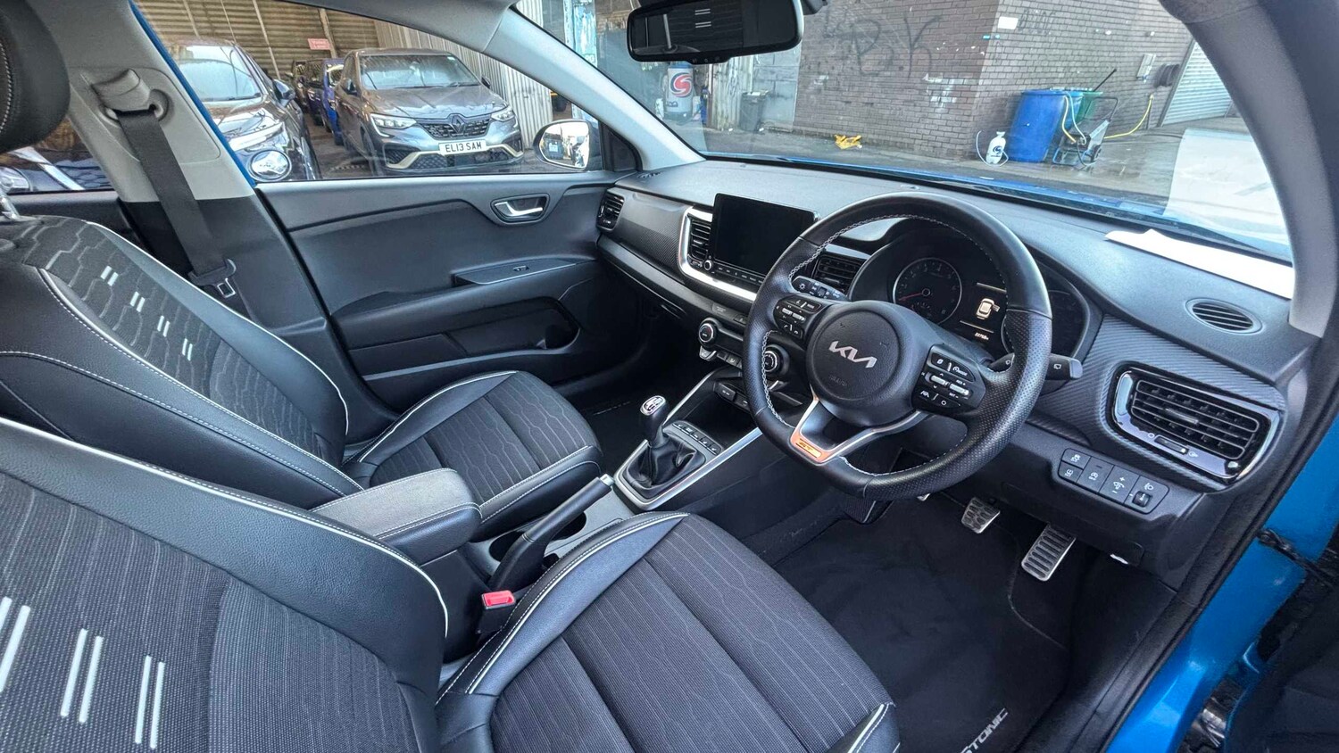 Used Kia Stonic for sale - 77857508: Photo 11