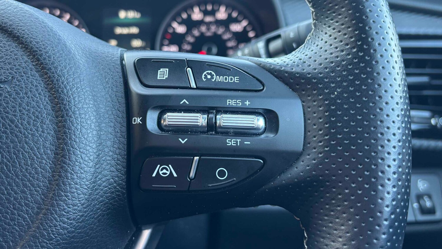 Used Kia Stonic for sale - 77857508: Photo 15