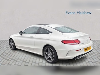 Used Mercedes-Benz C Class 2017 for sale - 77859598: Photo