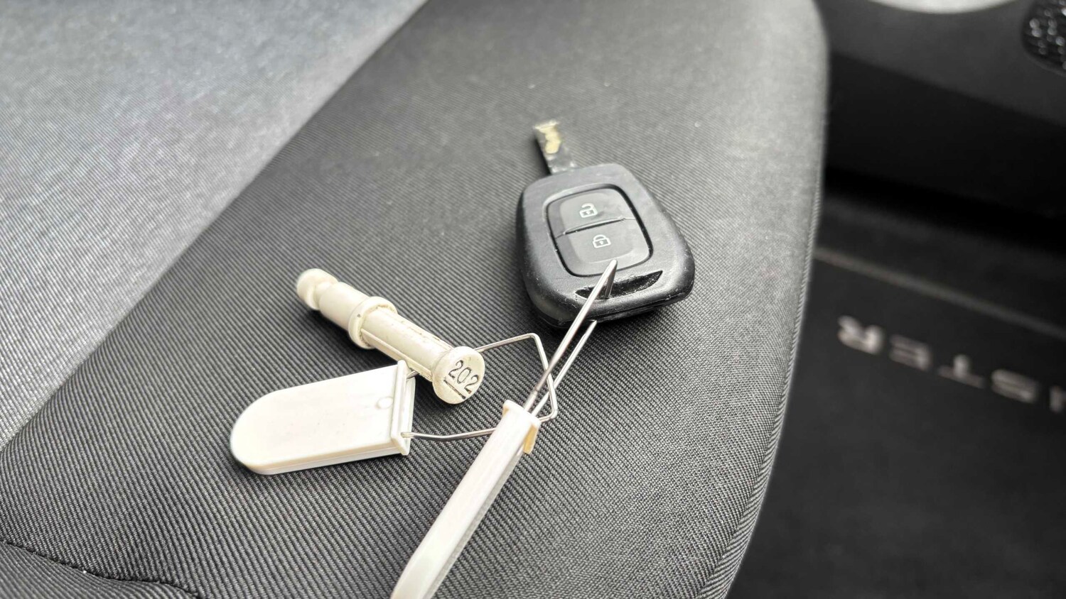 Used Dacia Duster 2023 for sale - 77858038: Photo 20