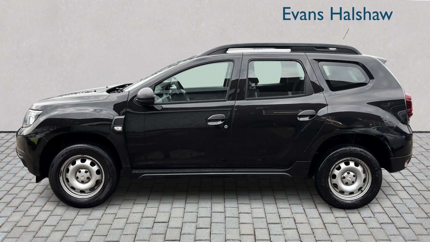 Used Dacia Duster 2023 for sale - 77858038: Photo 4