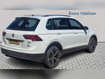 Used Volkswagen Tiguan 2017 for sale - 78451612: Photo