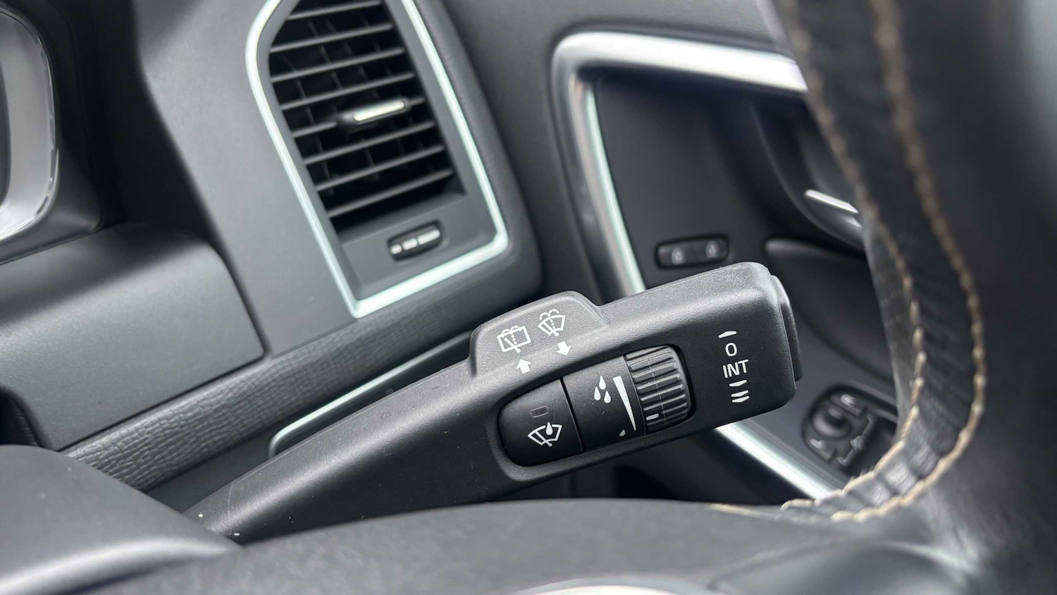 Used Volvo XC60 for sale - 77858986: Photo 14