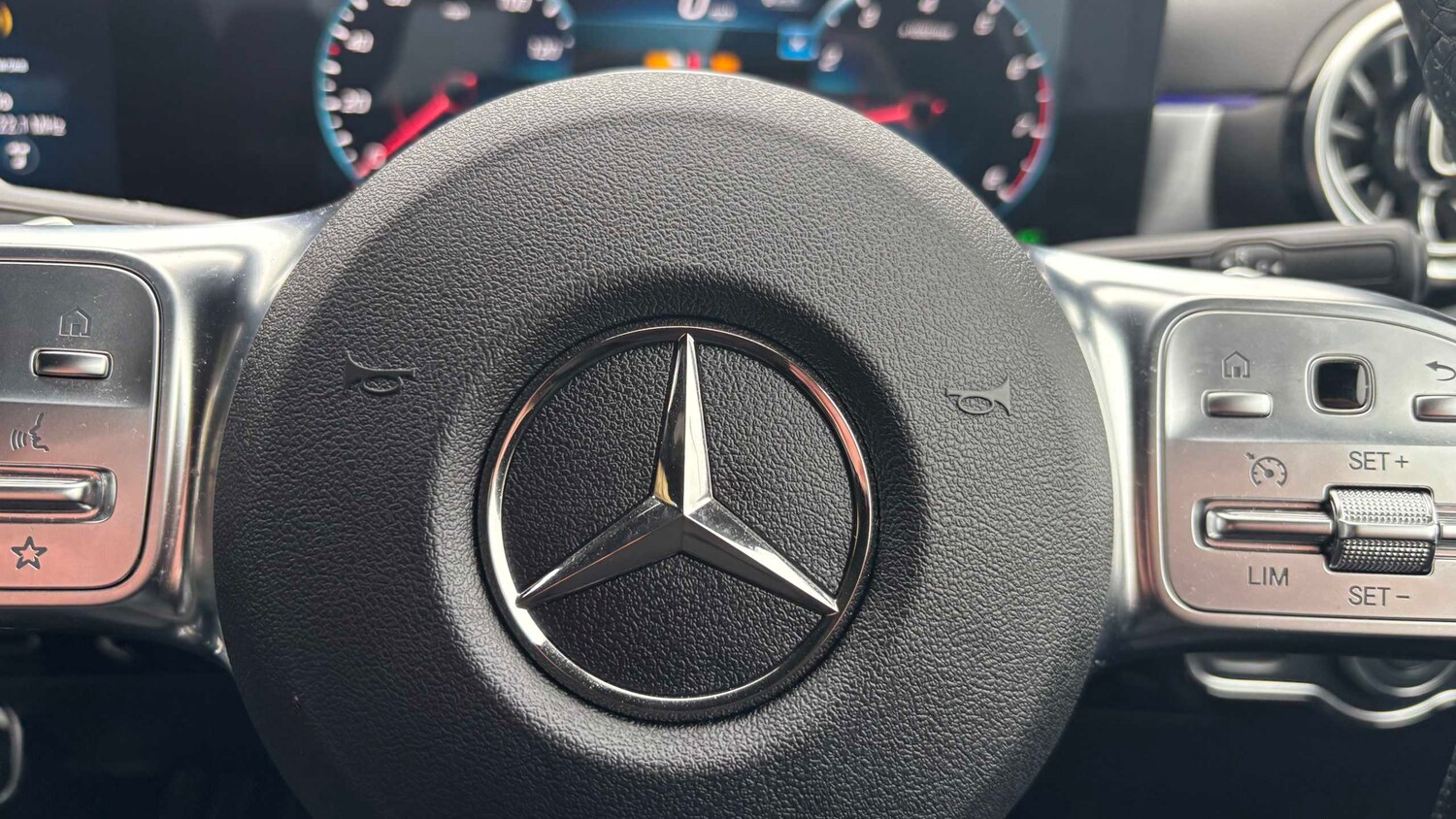 Used Mercedes-Benz CLA 2022 for sale - 78037518: Photo 13