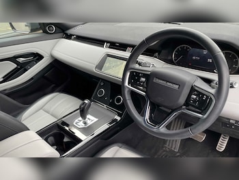 Used Land Rover Range Rover Evoque 2022 for sale - 77972493: Photo