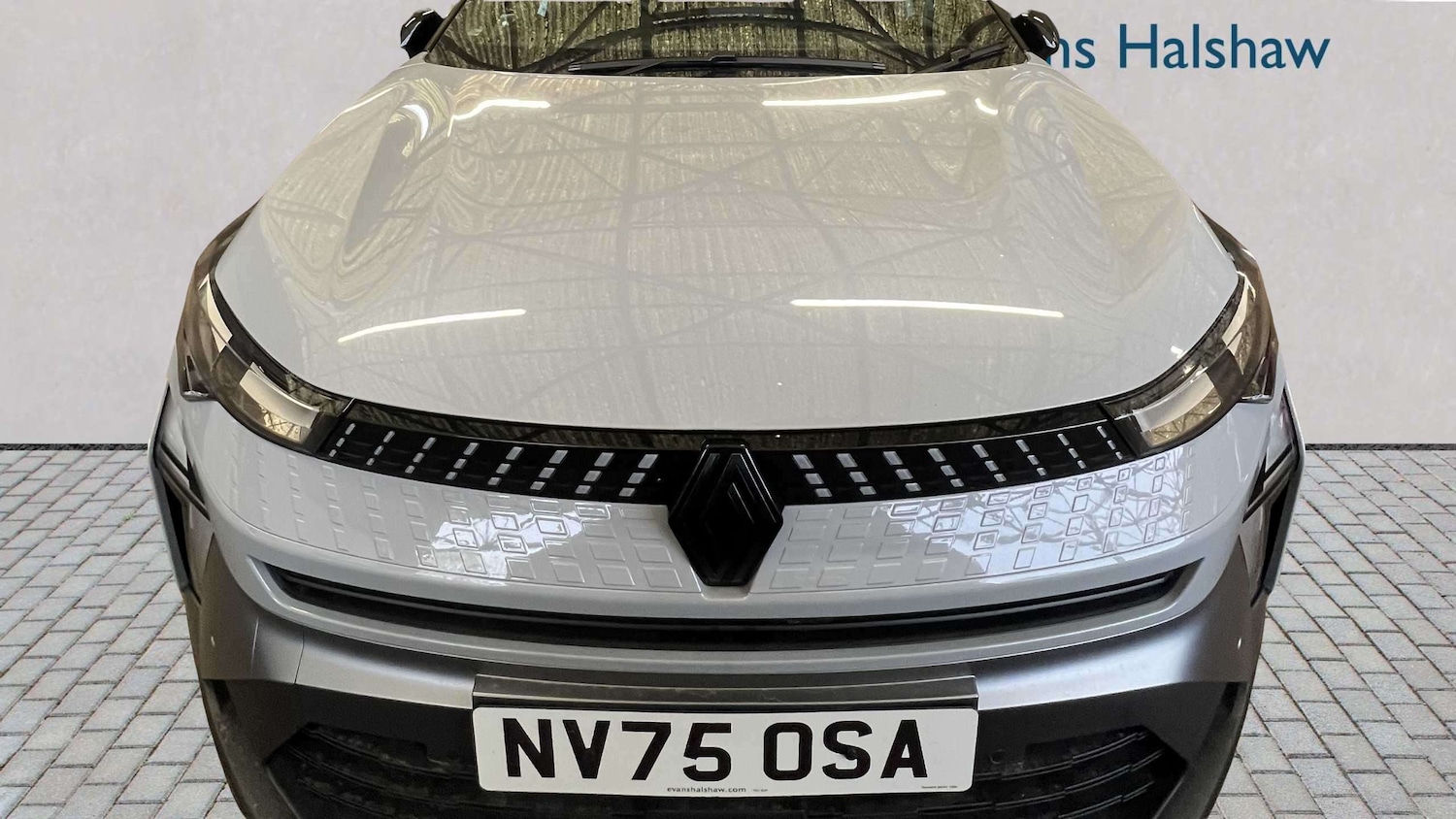 Used Renault Captur 2025 for sale - 77960853: Photo 3