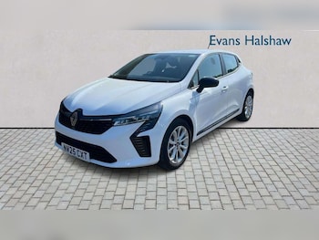 Used Renault Clio 2025 for sale - 78732527: Photo