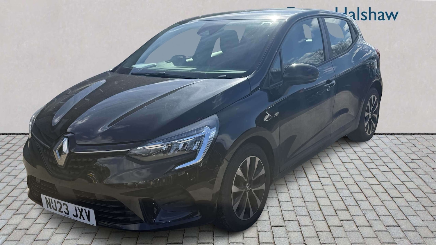 Used Renault Clio 2023 for sale - 78024479: Photo 2