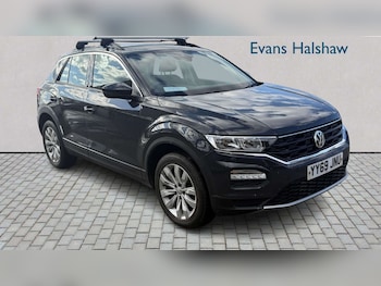 Used Volkswagen T-Roc 2019 for sale - 78104511: Photo