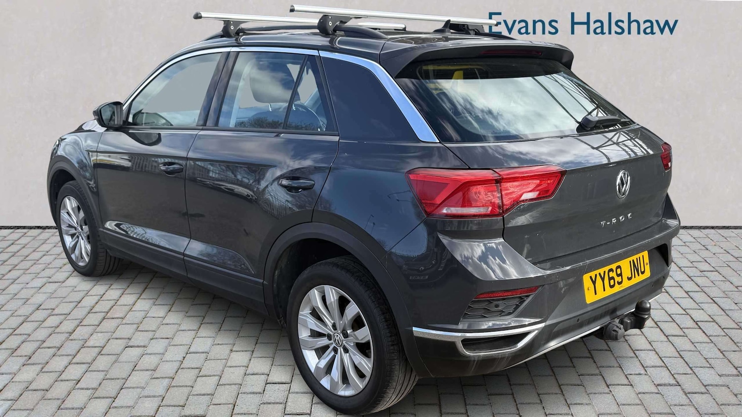 Used Volkswagen T-Roc 2019 for sale - 78104511: Photo 3