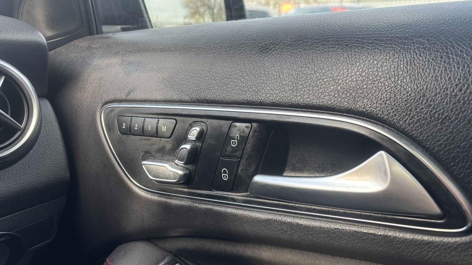 Used Mercedes-Benz GLA for sale - 77860632: Photo 17