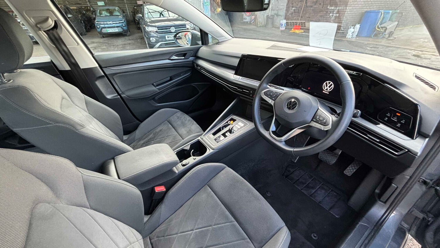 Used Volkswagen Golf 2020 for sale - 77856724: Photo 8