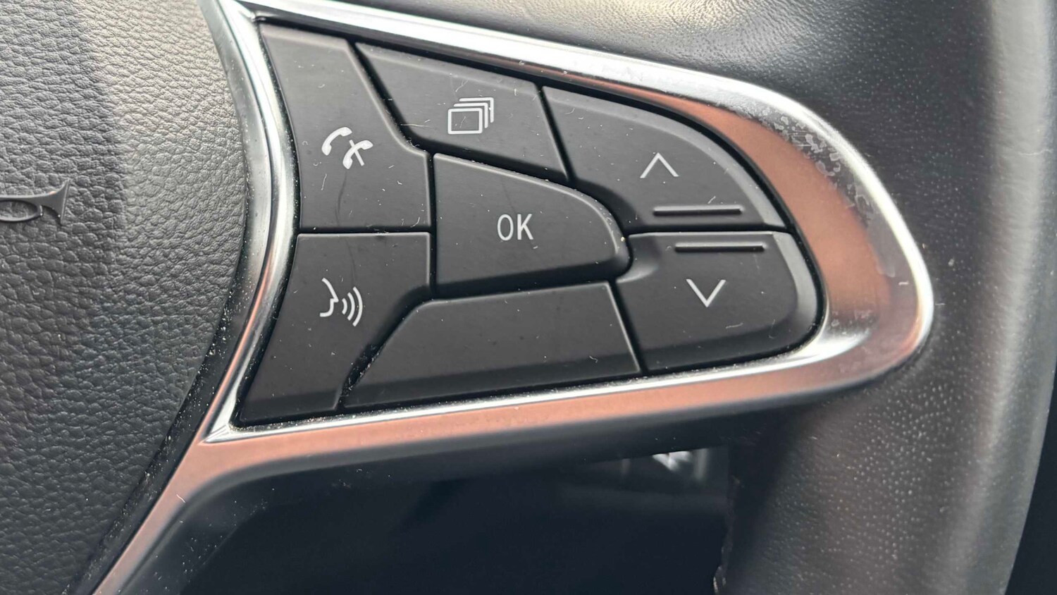 Used Renault Captur for sale - 77857676: Photo 15