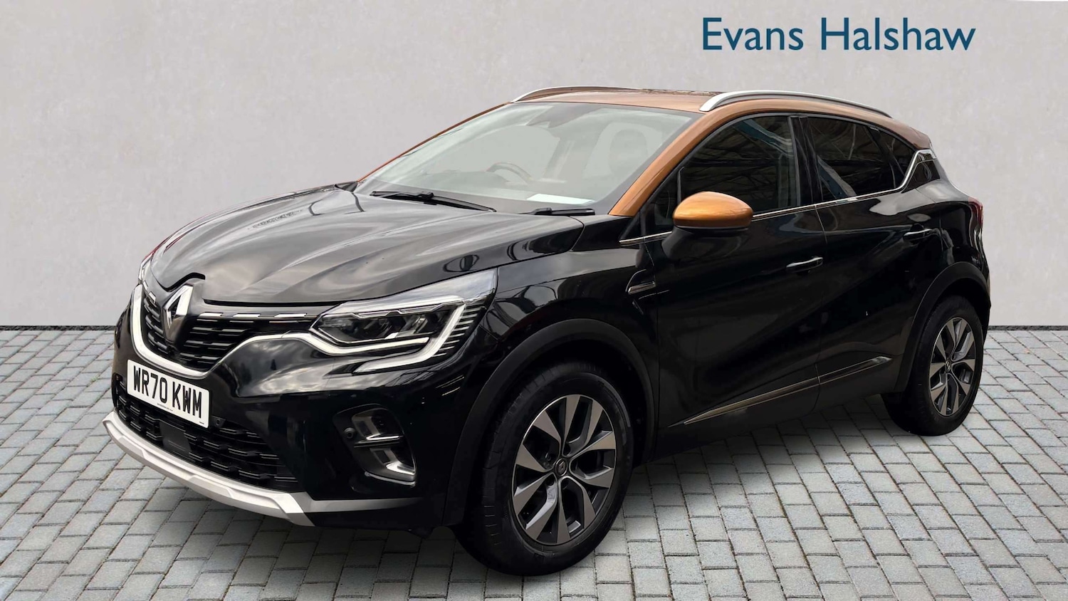 Used Renault Captur for sale - 77857676: Photo 3