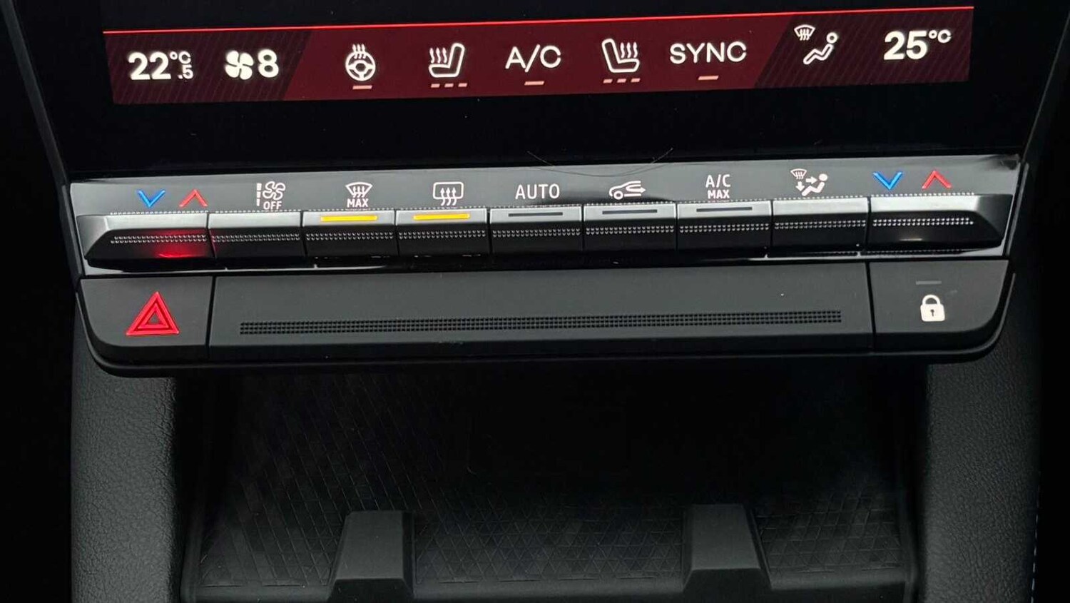 Used Renault Megane E Tech for sale - 77861310: Photo 28