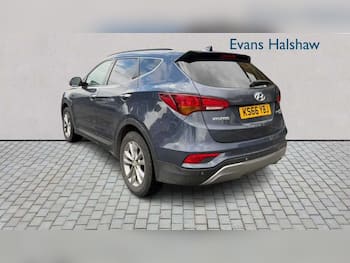 Used Hyundai Santa Fe 2016 for sale - 79702669: Photo
