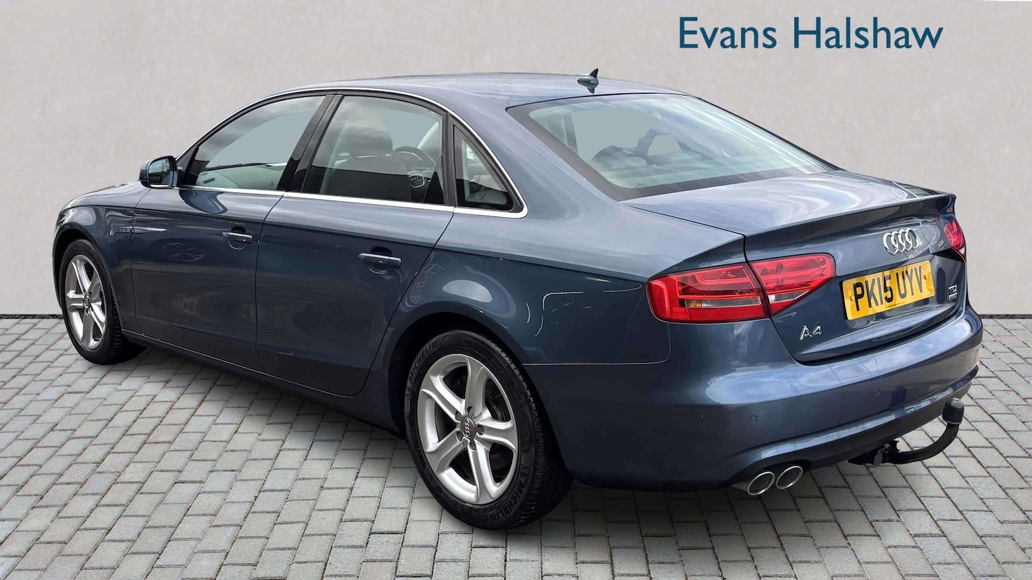 Used Audi A4 2015 for sale - 77858119: Photo 4