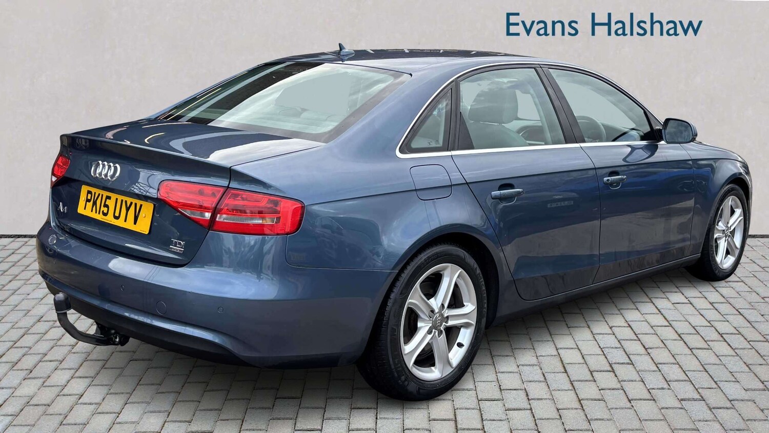 Used Audi A4 2015 for sale - 77858119: Photo 6