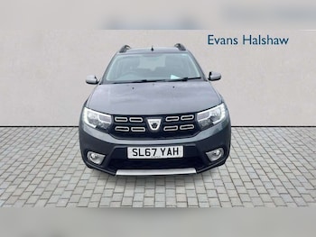 Used Dacia Sandero Stepway 2018 for sale - 78812598: Photo