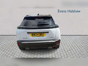 Used Peugeot 2008 2024 for sale - 78352199: Photo