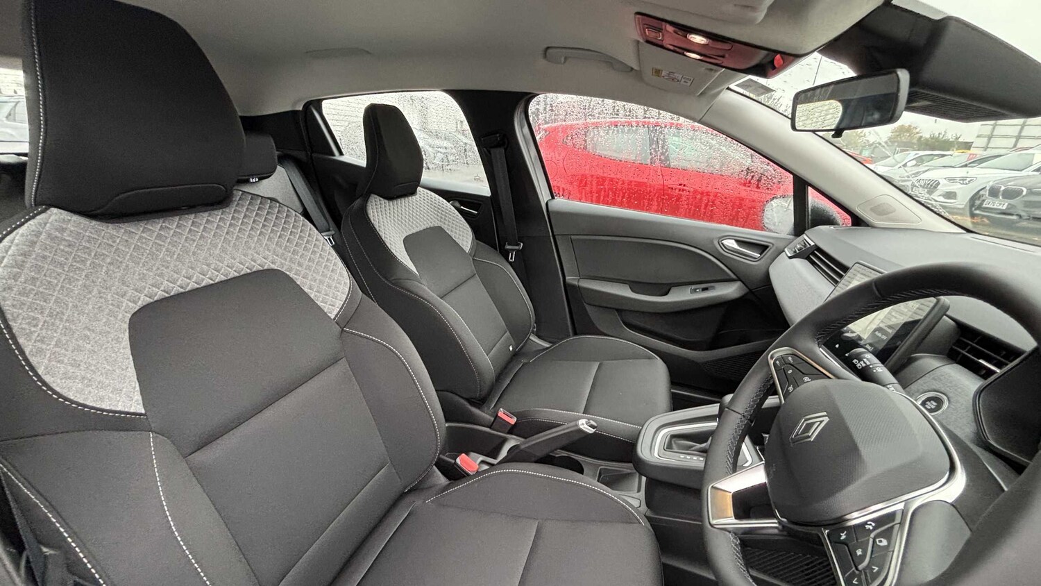 Used Renault Clio for sale - 77859790: Photo 16