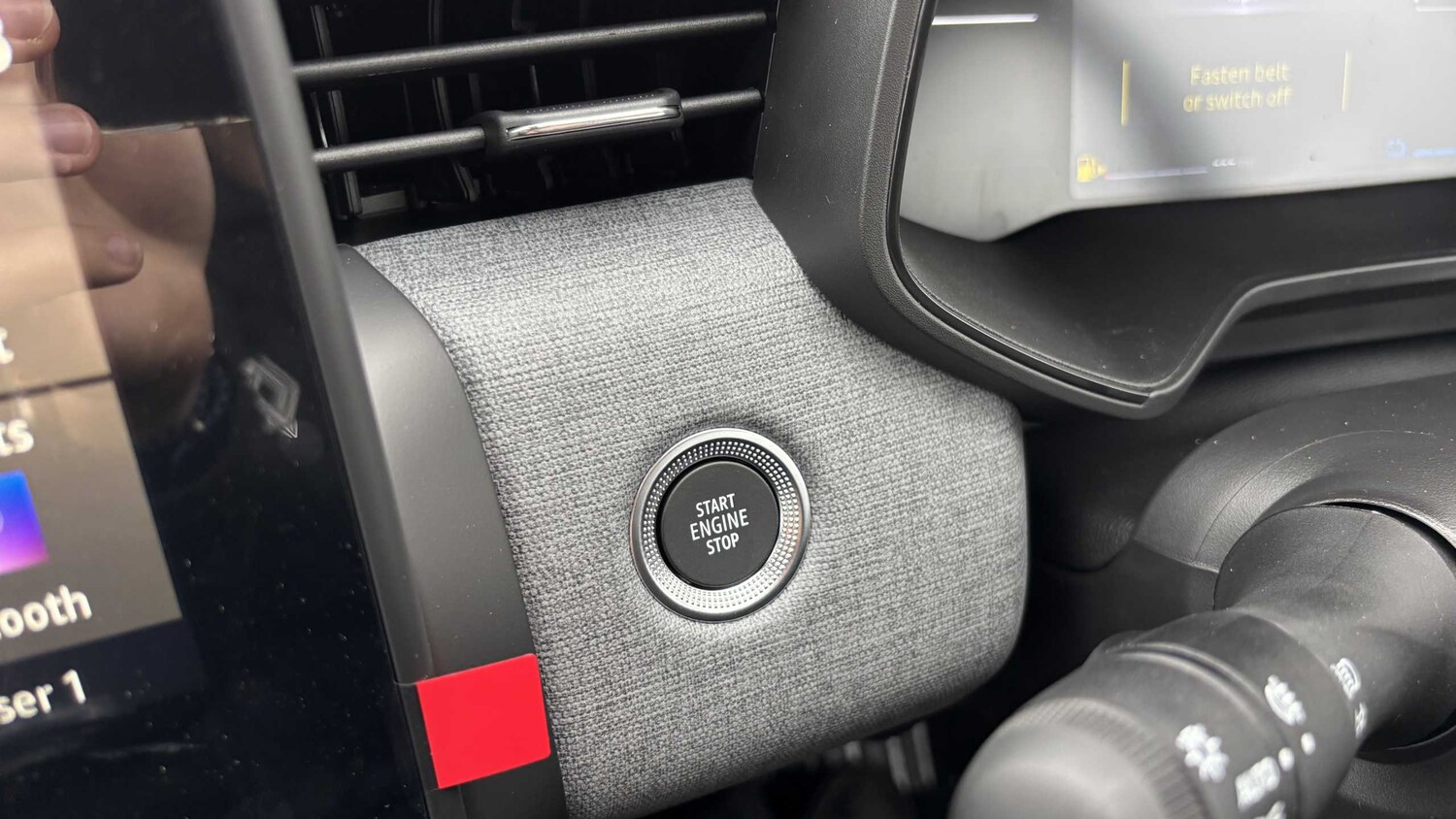 Used Renault Clio for sale - 77859790: Photo 31