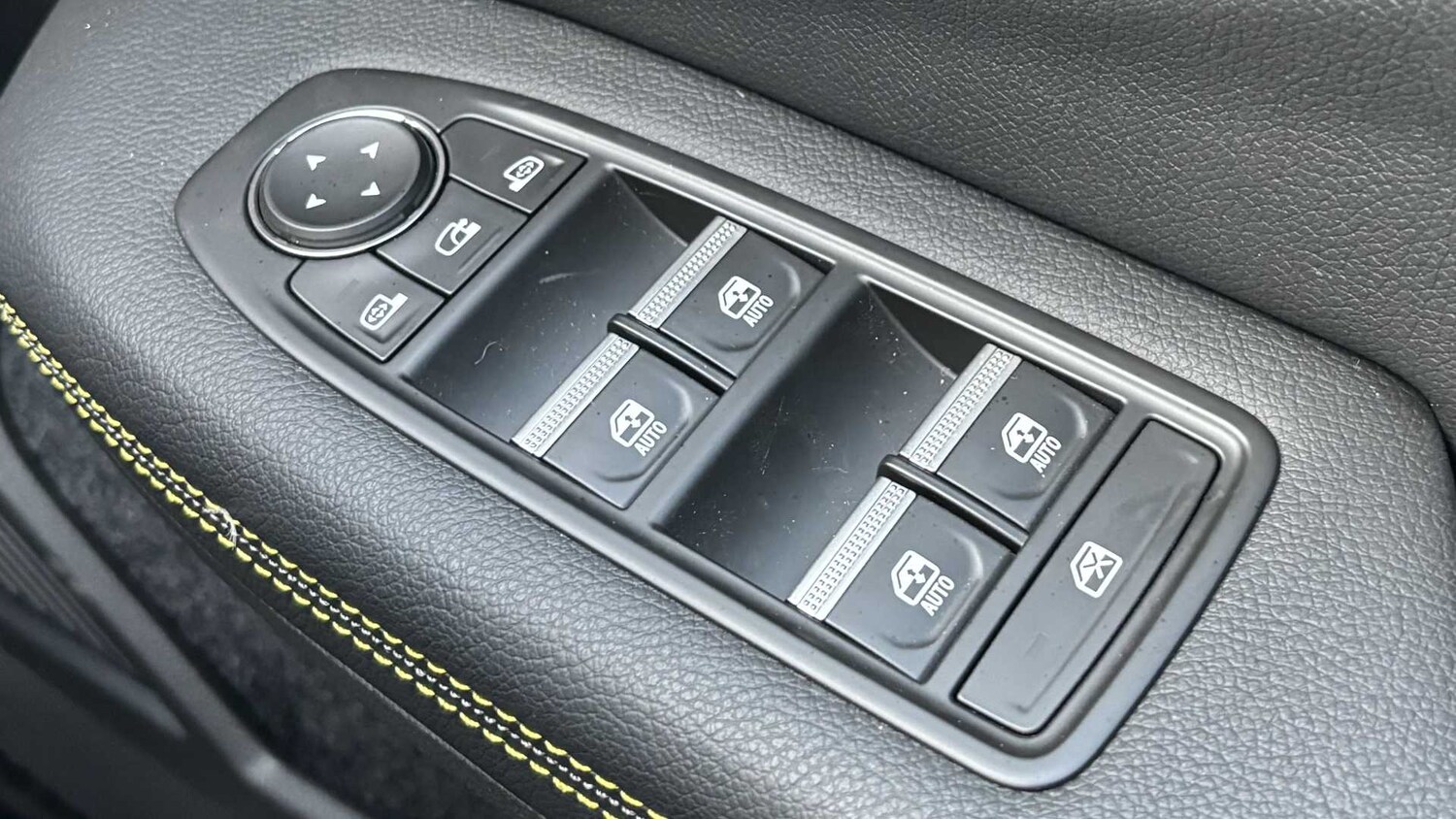 Used Renault Megane E Tech for sale - 77860190: Photo 27